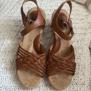 Light Brown Wedged Sandals in Size 8 US - Used Gently
